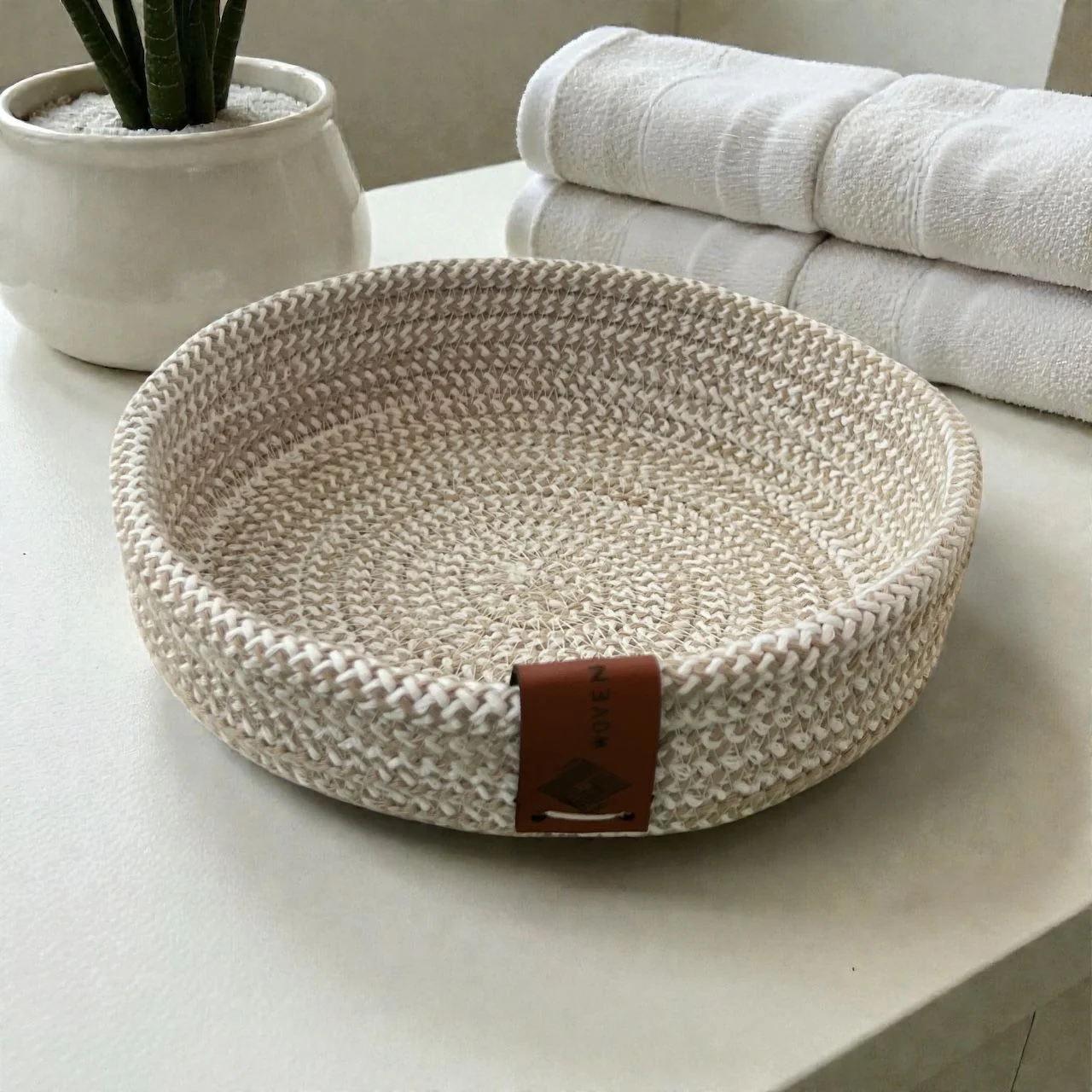 Dottie Woven Round Plate VL-WI-780461