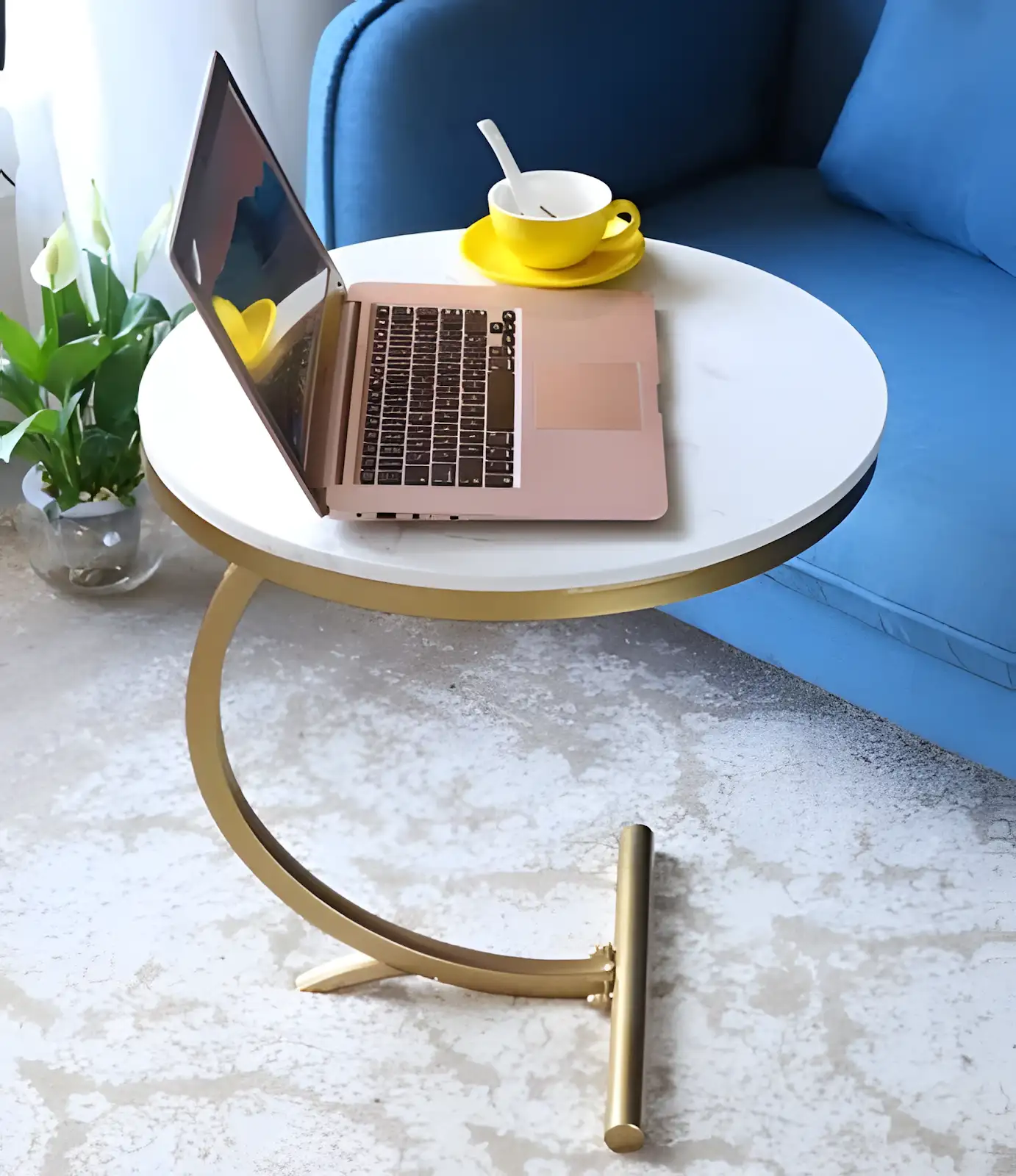 Modern Curved Side Table with Round Top