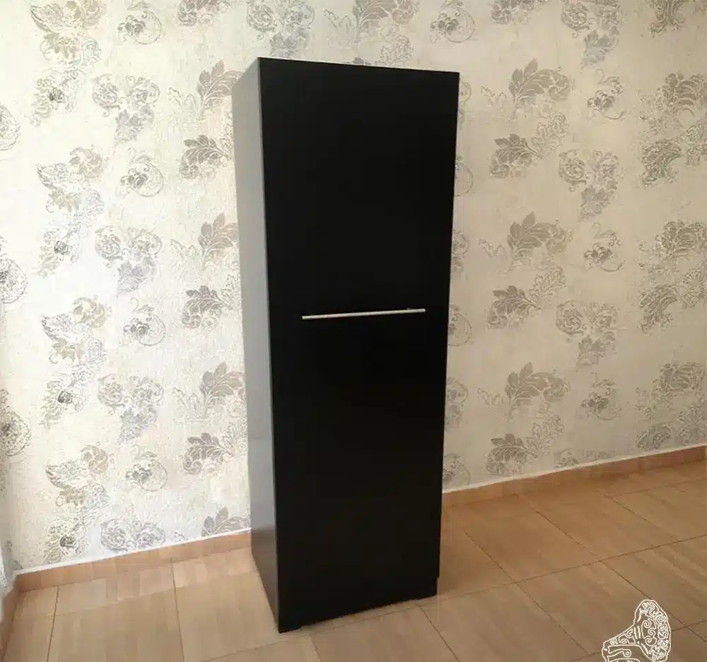 Modern Slim Wardrobe