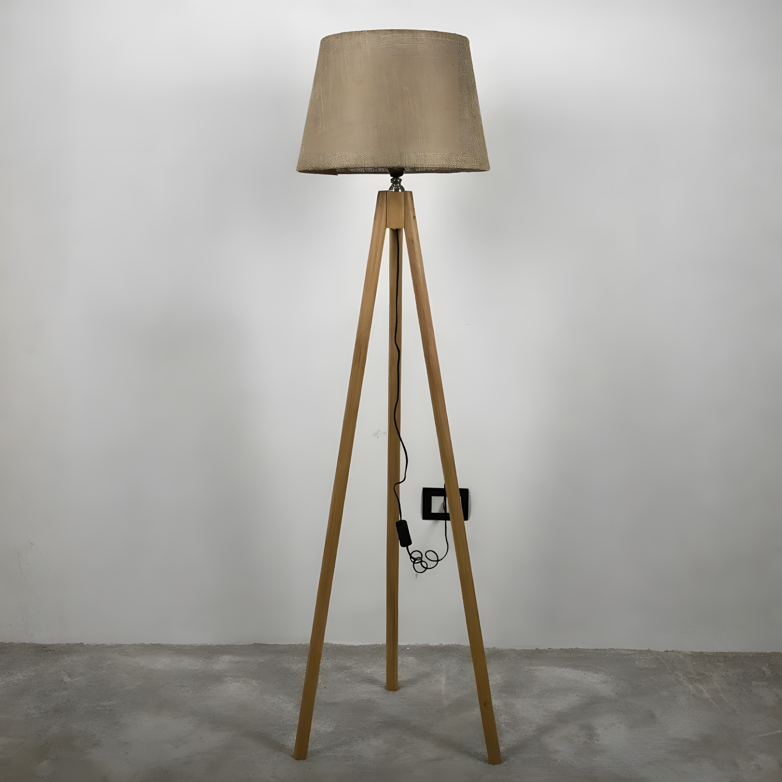 Modern Floor Lamp - VL-TBS-08481 - Image 2