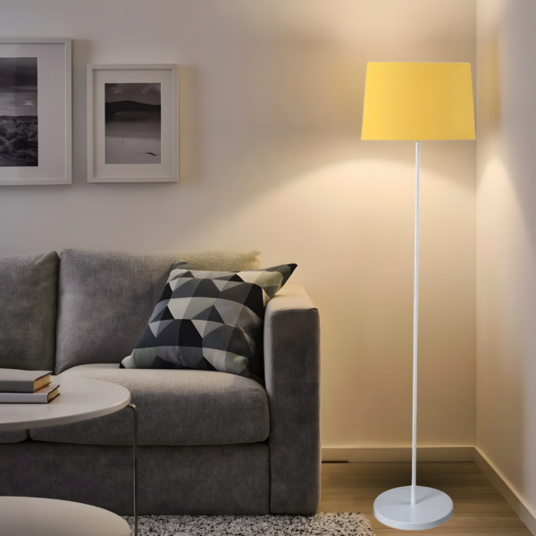 Modern Floor Lamp - Yellow