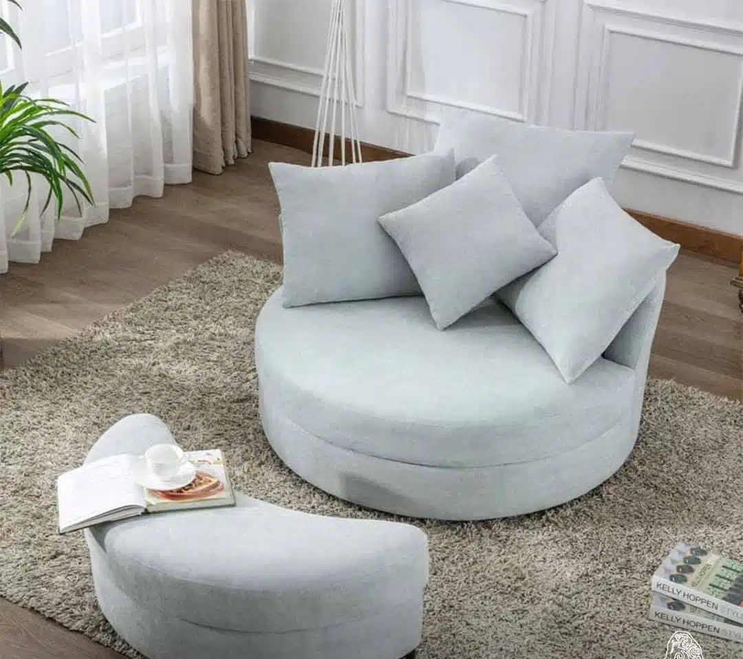 Natural wood chair and pouf set