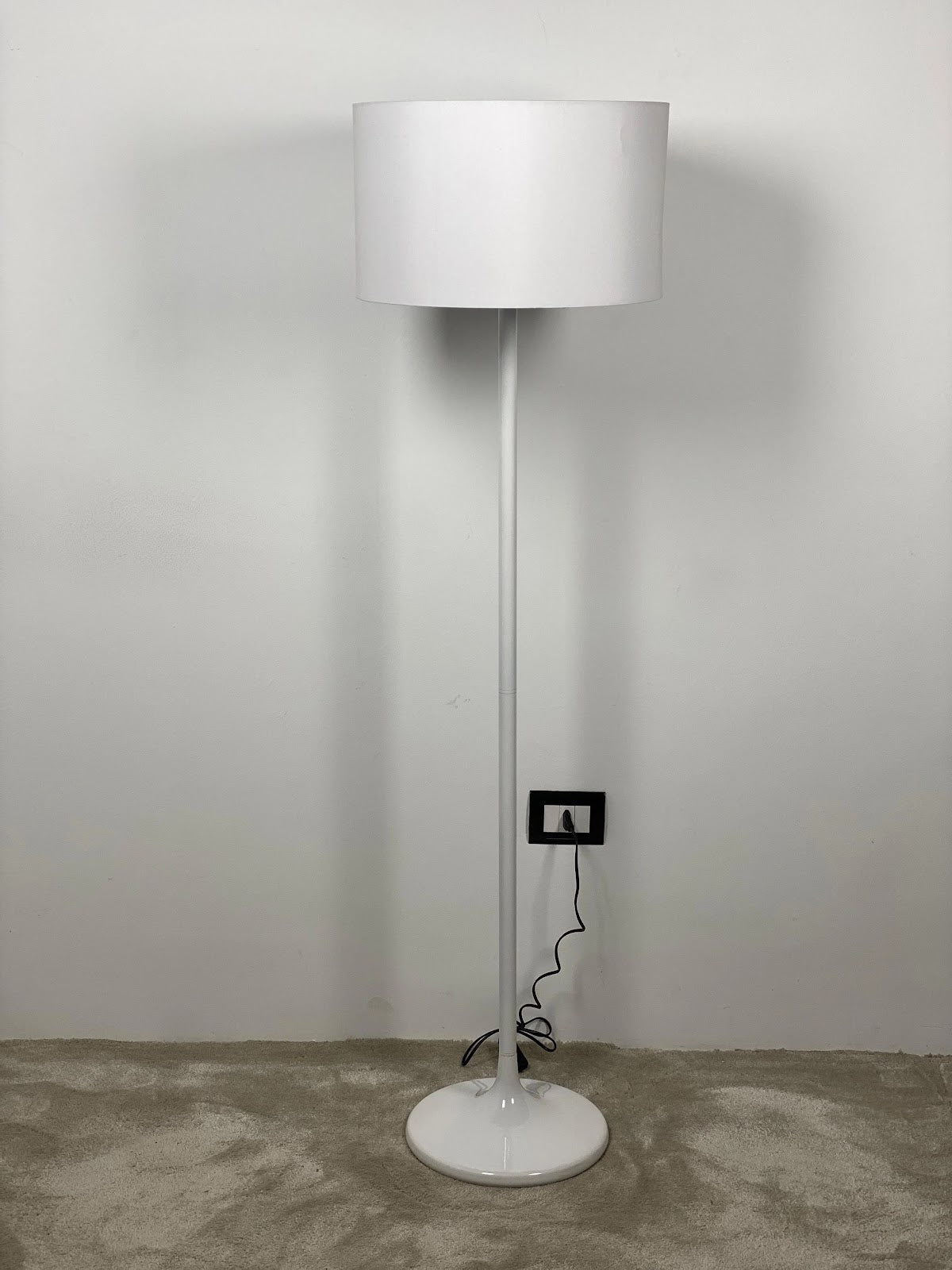 Modern Floor Lamp -VL-TBS-1033002