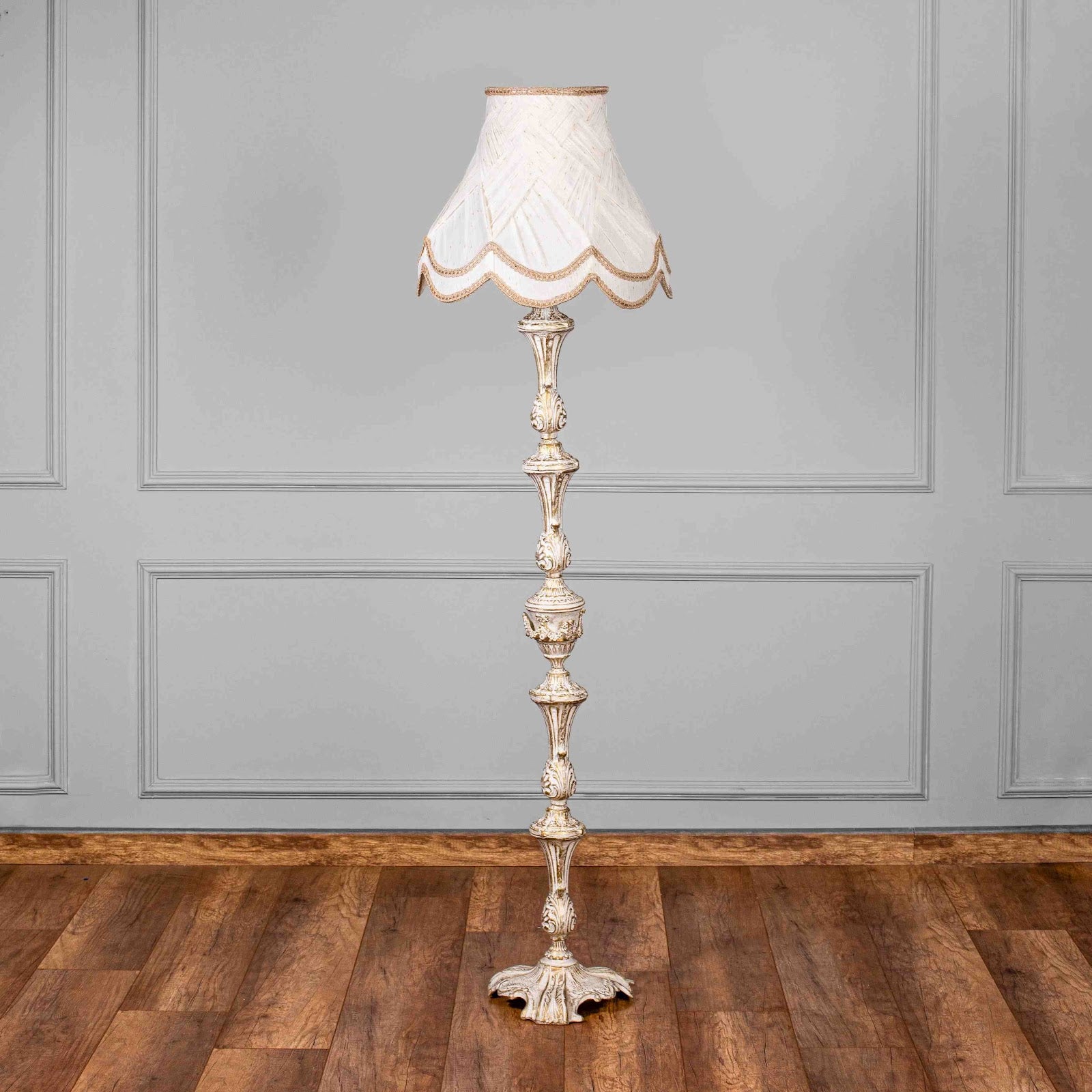 New Classic Floor Lamp -VL-TBS-931901 - Image 2