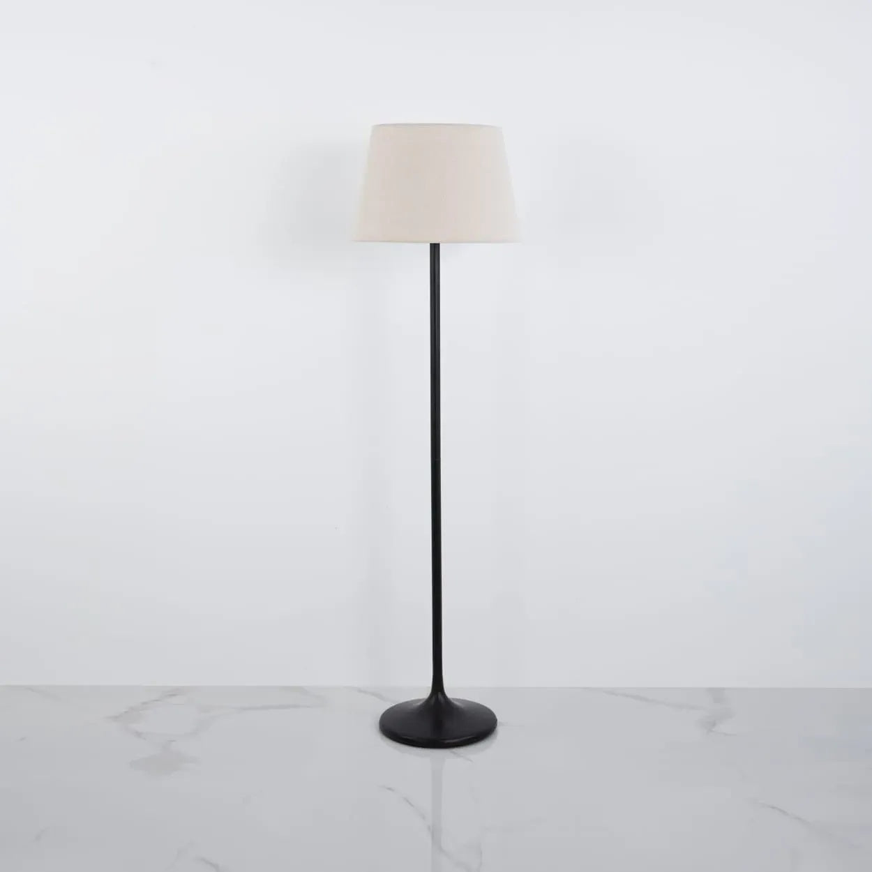 Modern Floor Lamp -VL-TBS-1017987