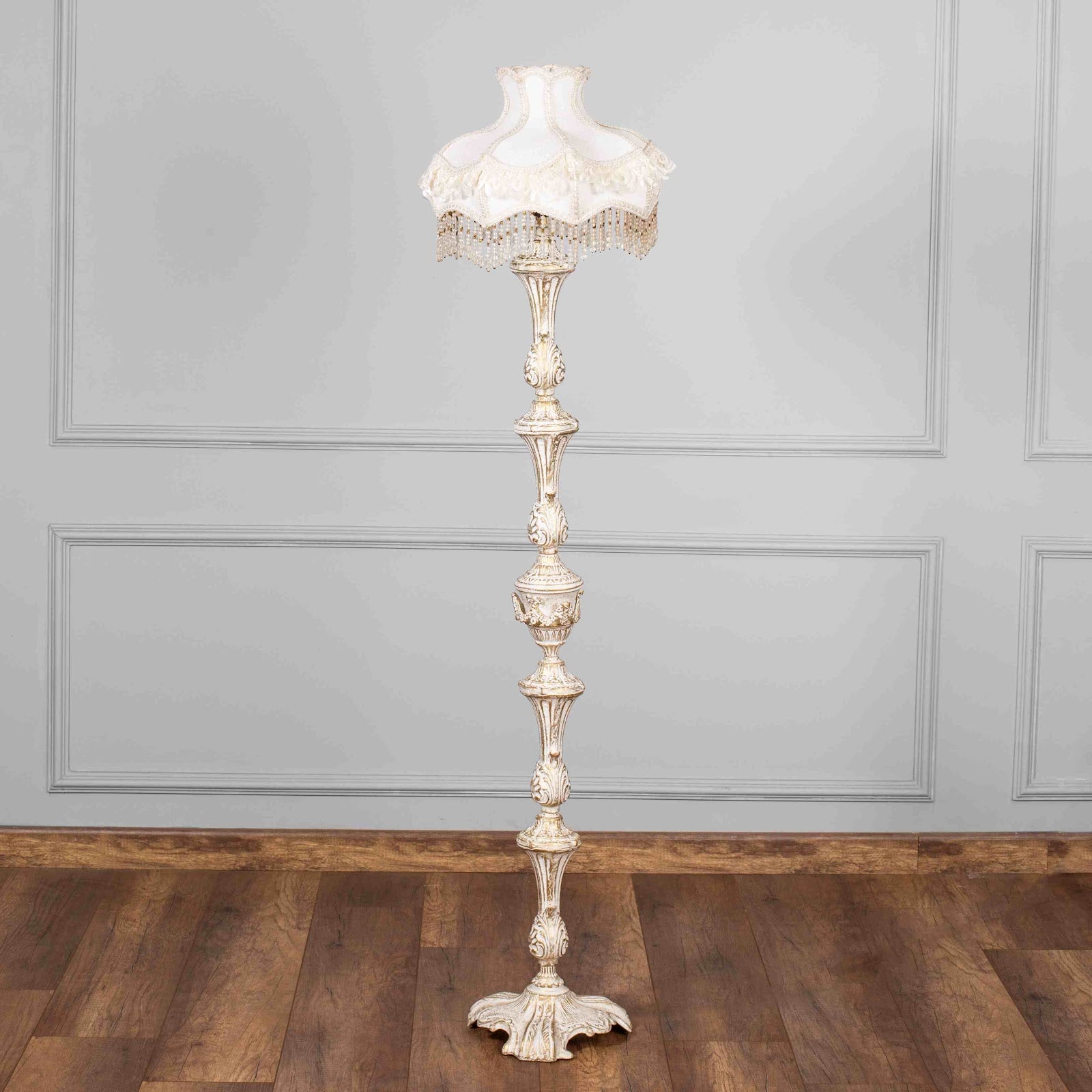 New Classic Floor Lamp -VL-TBS-920890