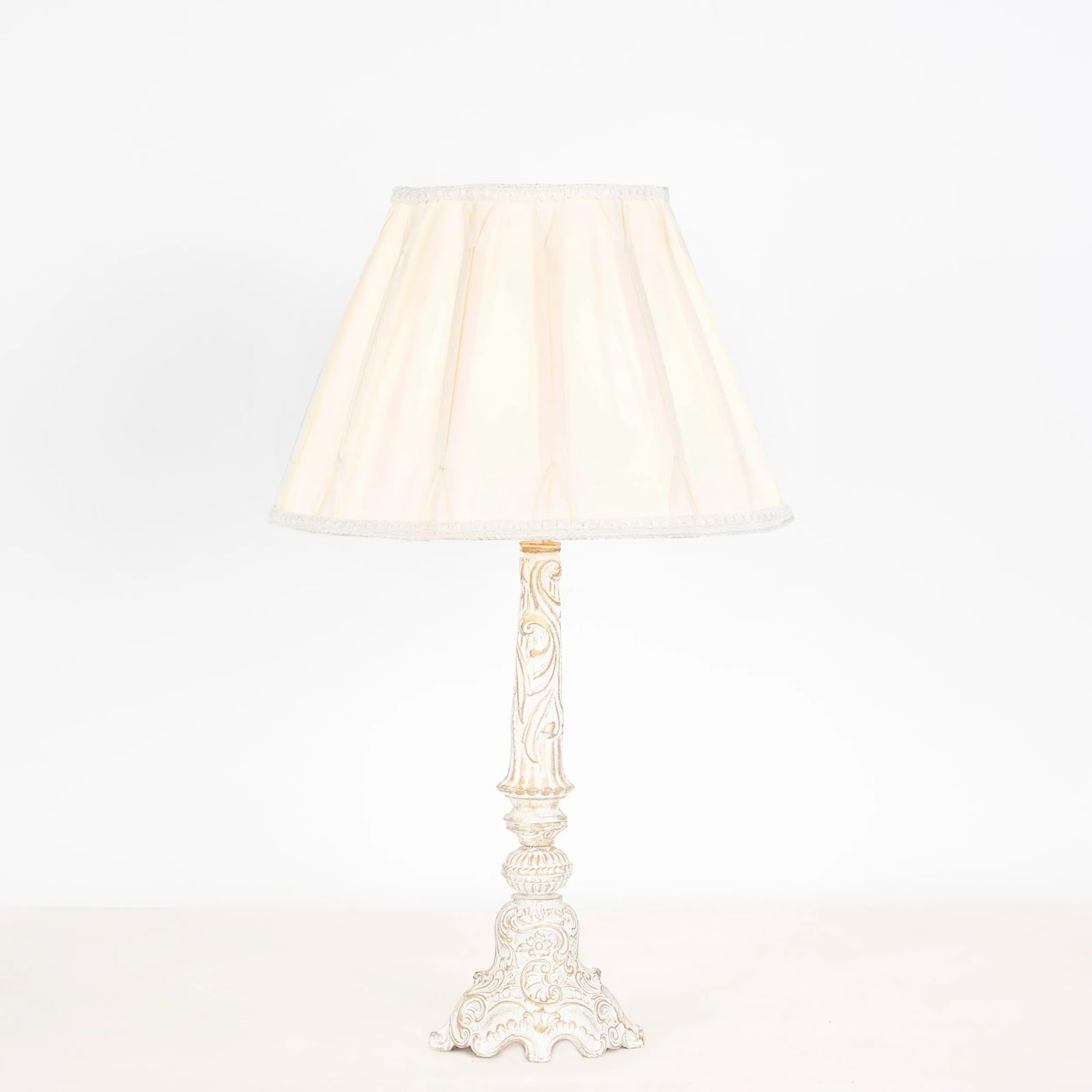 New Classic Table Lamp -VL-TBS-524494