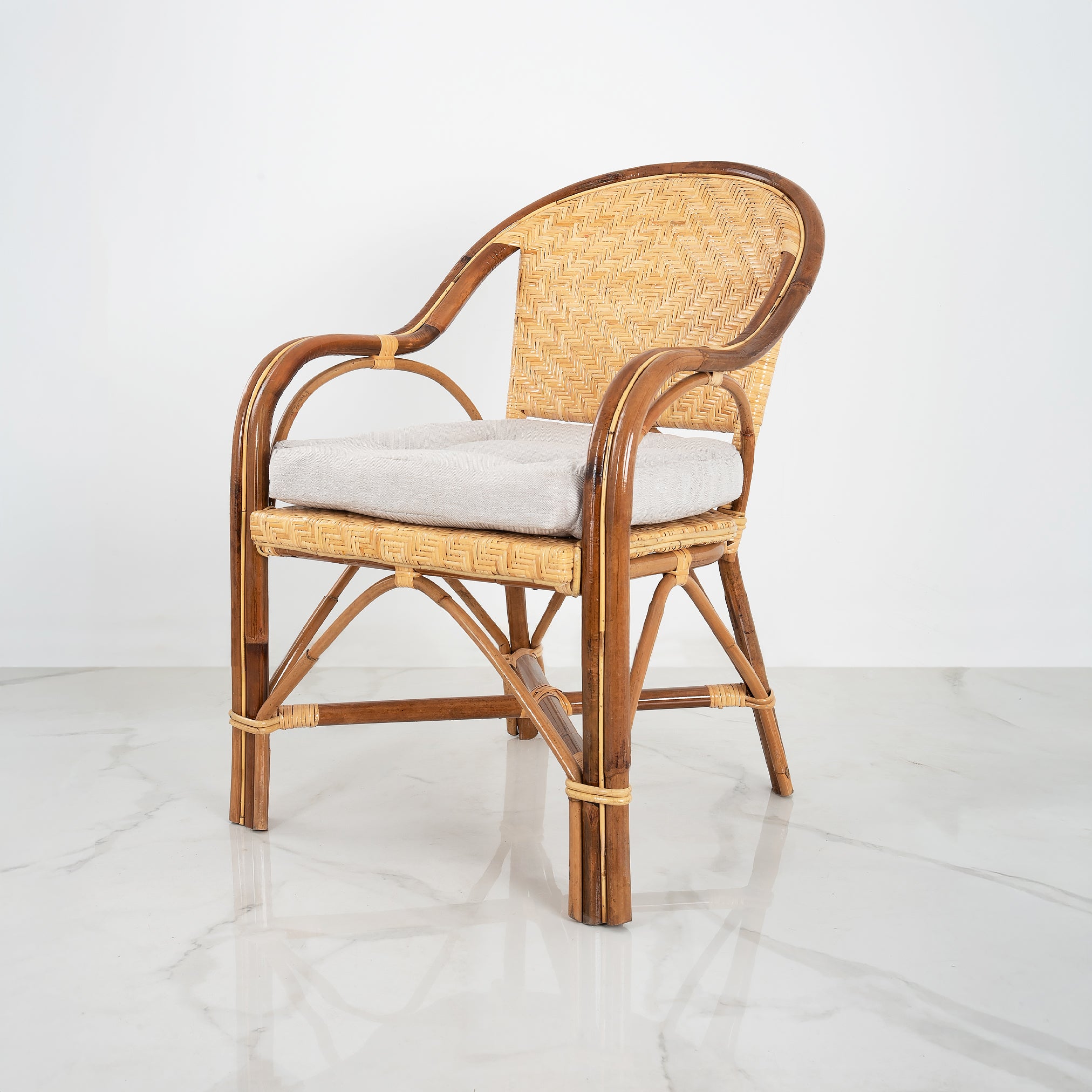 Passion Classic Bamboo Seating Set (4 Armchairs + Table) - Image 2