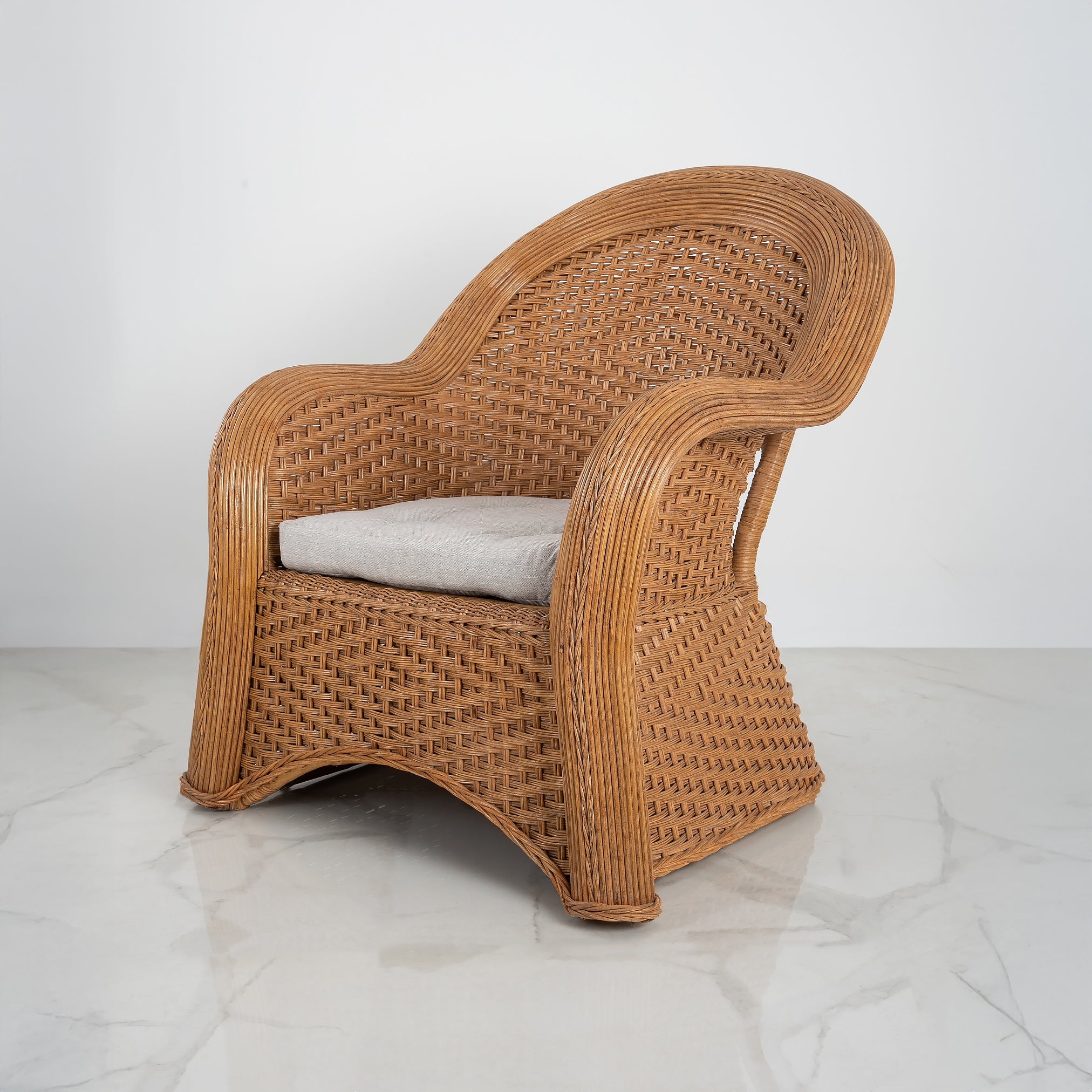 Simplicity Luxury Bamboo Outdoor Set (4 Armchairs + Table) - Image 2