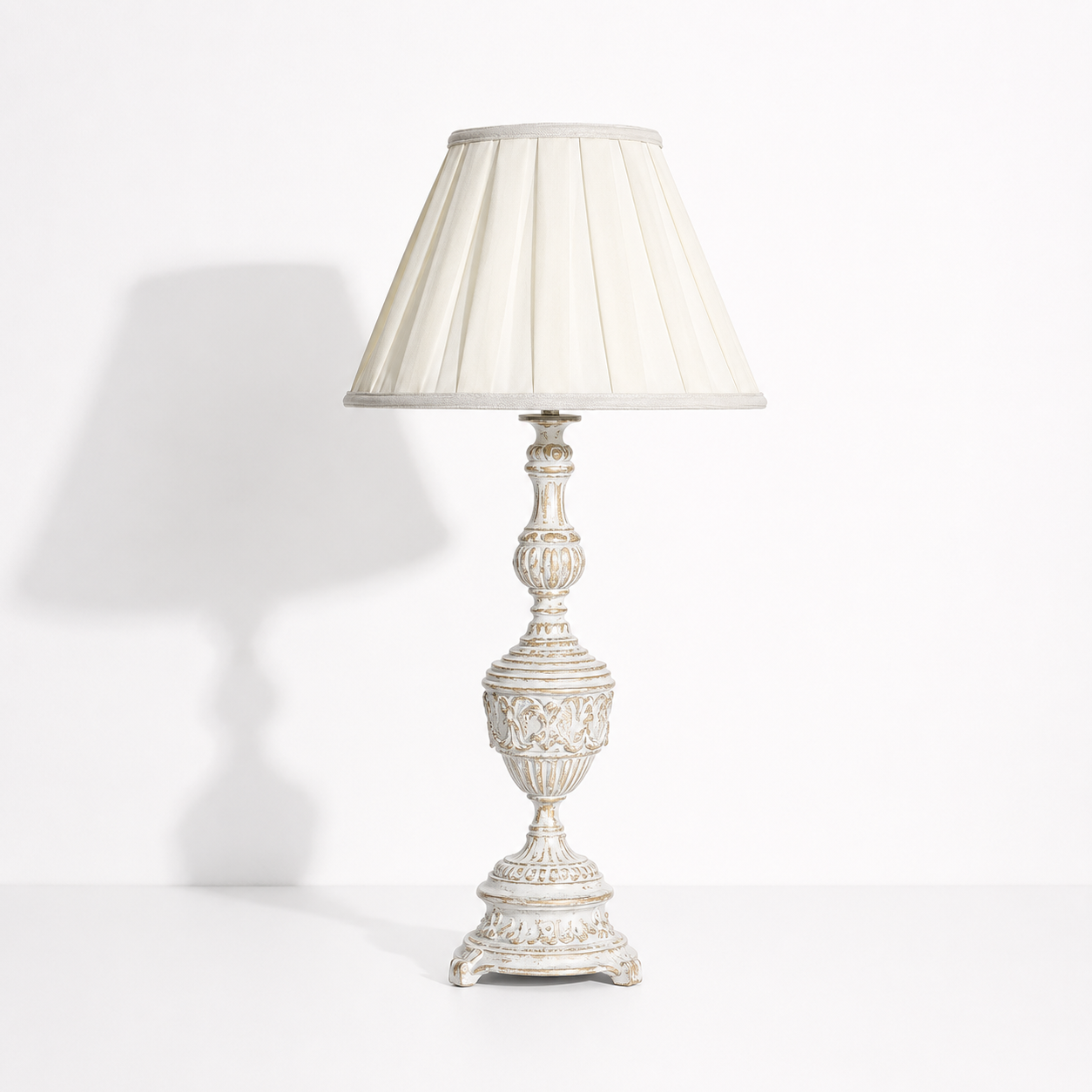 New Classic Table Lamp -VL-TBS-1679648