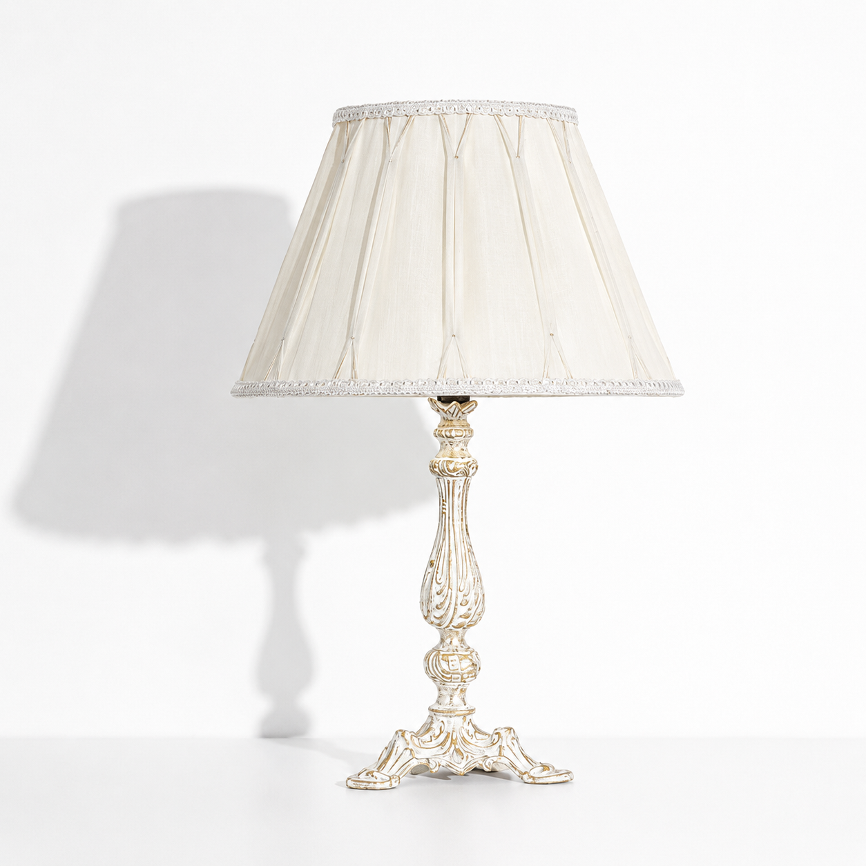 New Classic Table Lamp -VL-TBS-1676645