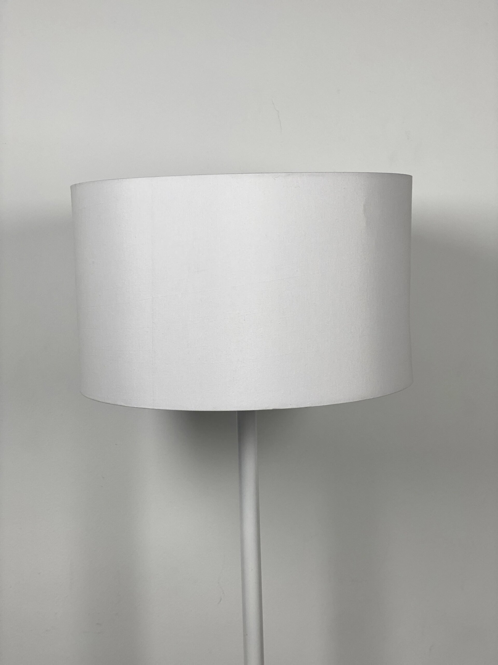 Modern Floor Lamp -VL-TBS-1033002 - Image 2