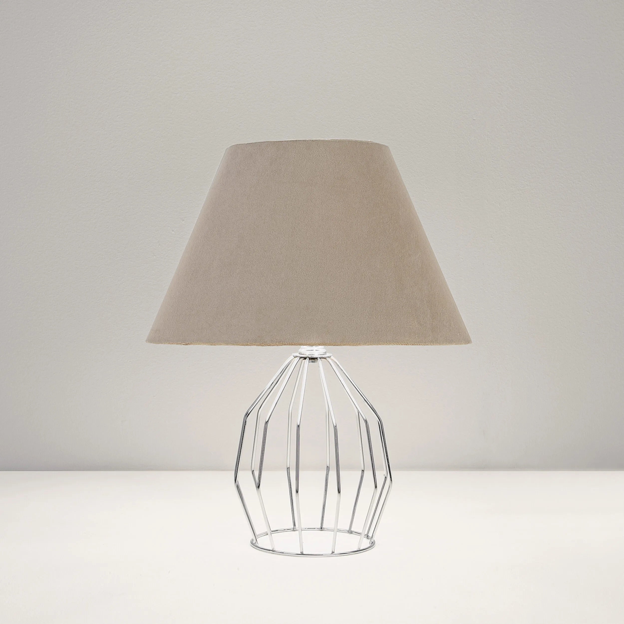 Modern Table Lamp -VL-TBS-677647 - Image 2