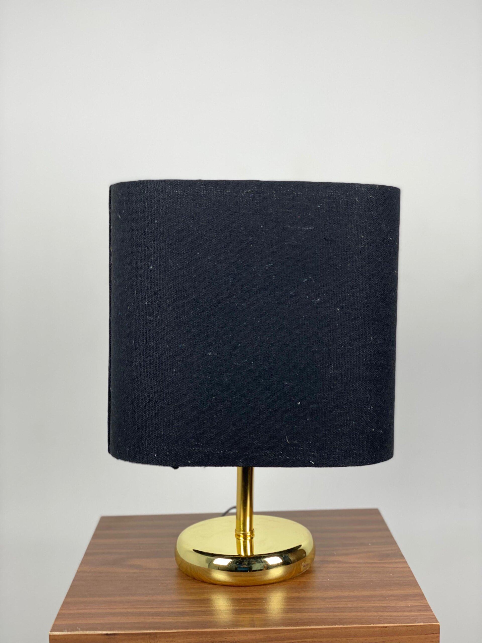 Modern Table Lamp -VL-TBS-580550