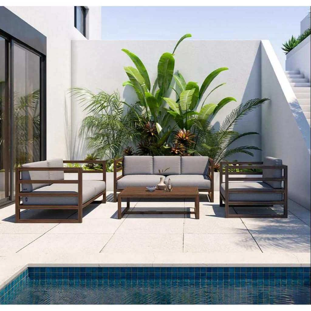 Outdoor Set - Grey & Brown