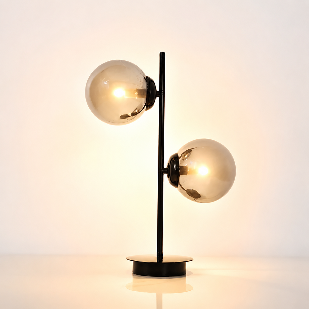 Modern Globe Table Lamp -VL-TBS-562532 - Image 3